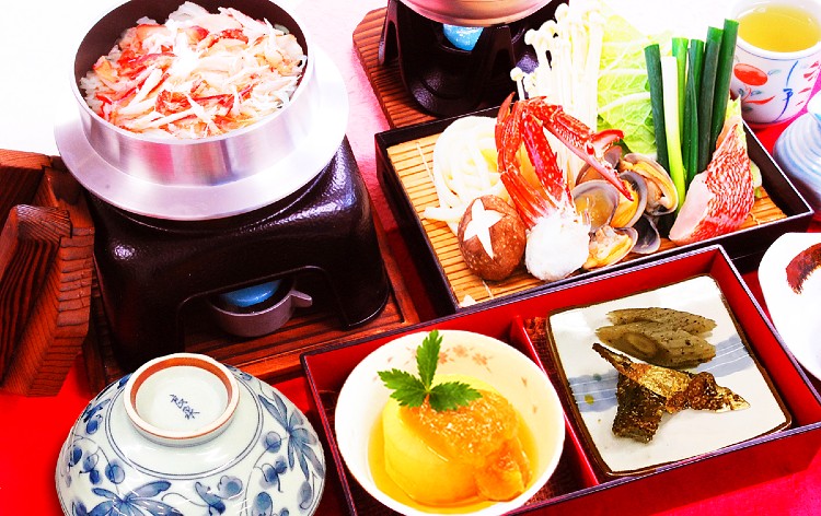 カニ釜飯と海鮮鍋ランチ（イメージ）