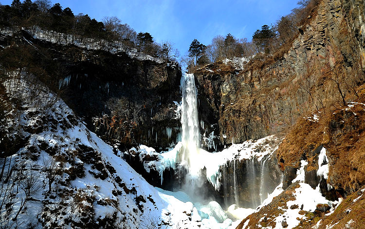 華厳ノ滝（イメージ）