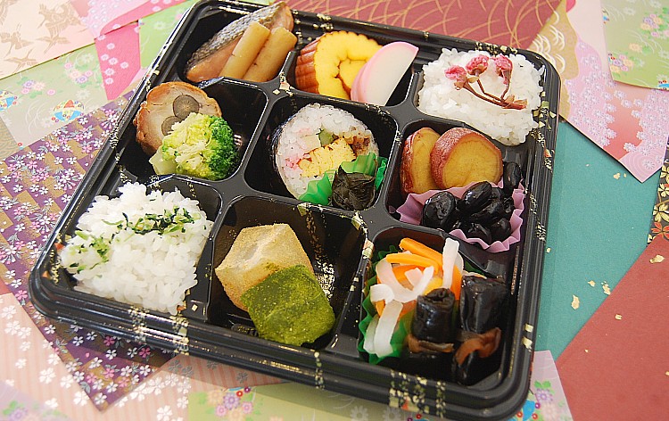 おせち風正月朝食弁当（イメージ）