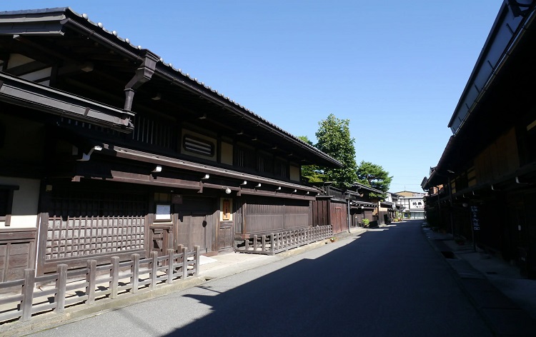 高山の古い町並み（イメージ）