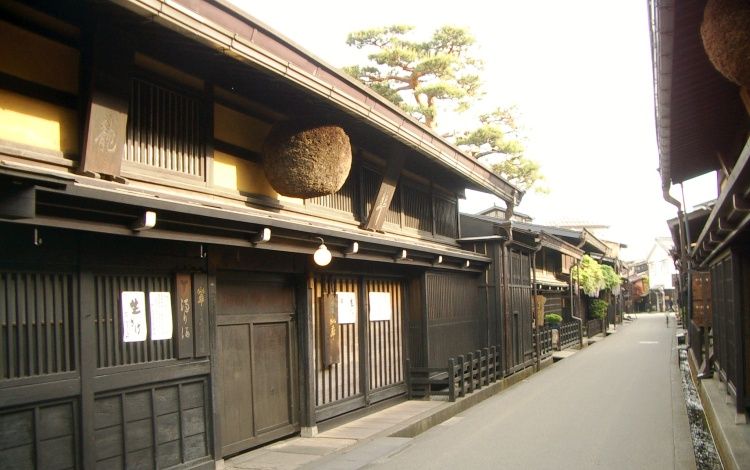 春の高山街並み(イメージ)