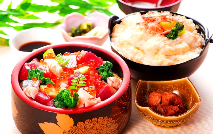海鮮ばら寿司とたまごふわふわ鍋(イメージ)