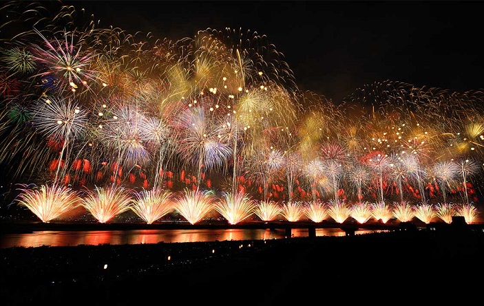 長岡花火（イメージ）