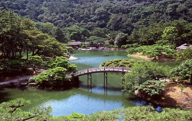 栗林公園（イメージ）