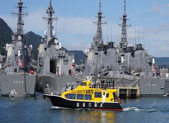 SASEBO軍港クルーズ_写真提供：（一社）長崎県観光連盟