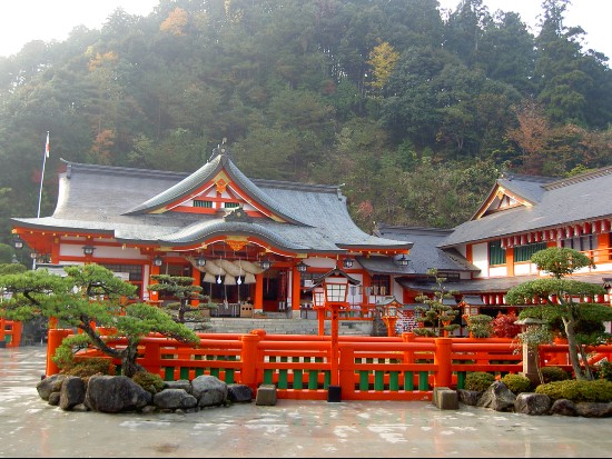 太鼓谷稲成神社（イメージ）